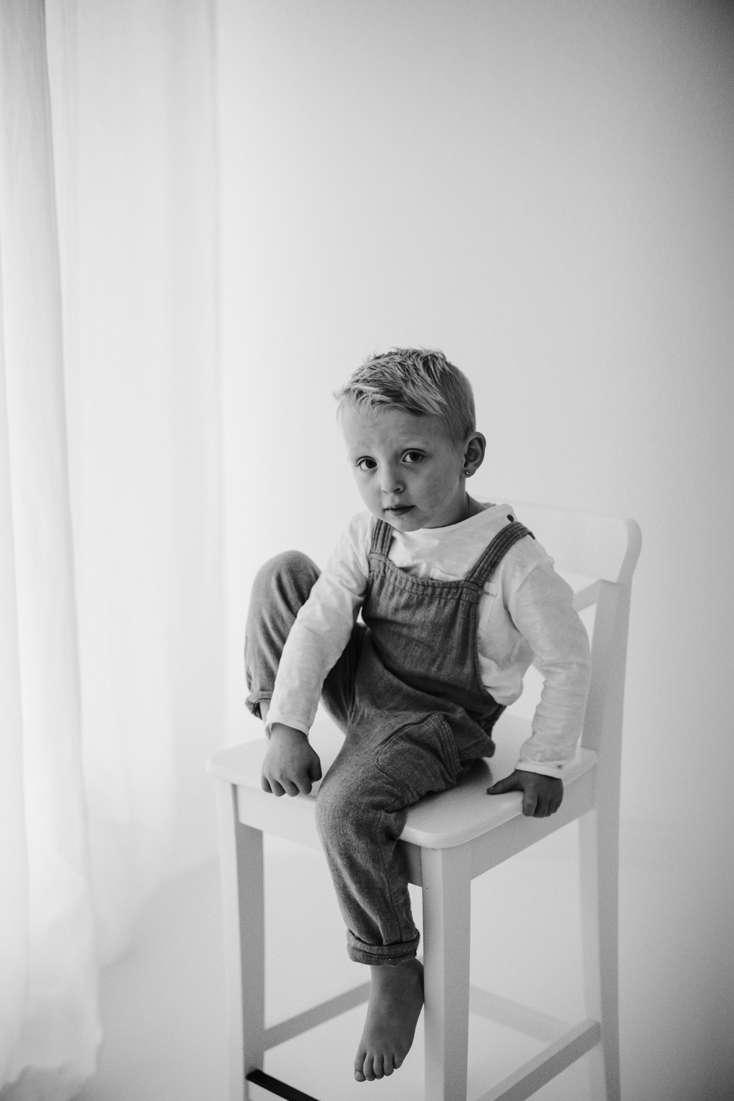 Familienfotografie, natürliche Familienfotos, Erinnerungen festhalten, emotionale Fotografie, Kinderfotografie, authentische Familienbilder