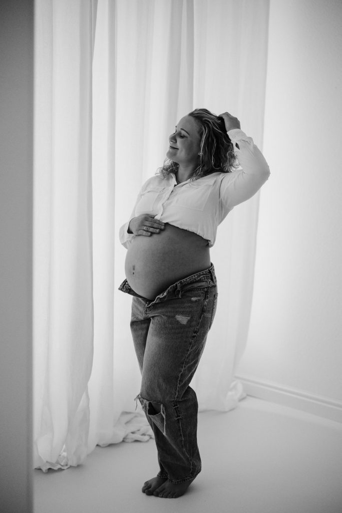 Schwangerschaft-Shooting, Babybauchbilder, Shootingoutfit, Zeitlos & bequem